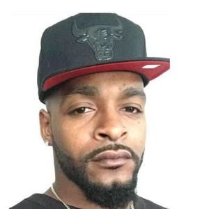 Meet your Posher, Deandre